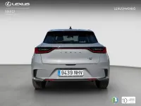 Usado Lexus LBX 136 CV (100 kW) 2025 Gris SUV