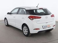Usado Hyundai i20 86 CV (63 kW) 2015 Blanco Berlina