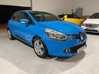 Usado Renault Clio IV Dynamique 90 CV (66 kW) 2013 Azul Berlina