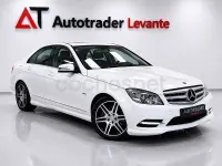 Usado Mercedes C220 Avantgarde 170 CV (125 kW) 2011 Blanco Berlina