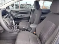 Usado Hyundai i20 90 CV (66 kW) 2026 Gris Utilitario