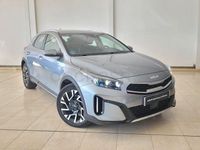 Usado Kia XCeed 160 CV (117 kW) 2023 Gris / plata SUV