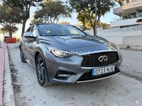 Usado Infiniti Q30 Premium 170 CV (125 kW) 2016 Gris / plata Berlina