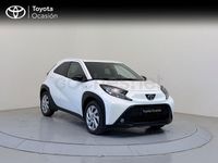 Usado Toyota Aygo X Play 72 CV (52 kW) 2025 Blanco SUV