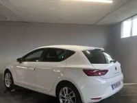 Usado Seat Leon Style 105 CV (77 kW) 2013 Blanco Utilitario