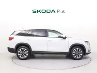Usado Skoda Kodiaq Selection 204 CV (150 kW) 2026 Blanco SUV