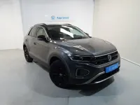 Usado VW T-Roc 150 CV (110 kW) 2023 Gris SUV
