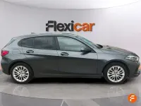 Usado BMW 118 140 CV (102 kW) 2020 Gris Utilitario