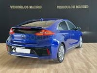 Usado Hyundai Ioniq 141 CV (103 kW) 2018 Azul Utilitario