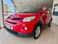 Usado Toyota Urban Cruiser Active 90 CV (66 kW) 2010 Granate Utilitario
