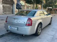 Usado Chrysler 300C 253 CV (186 kW) 2007 Gris / plata Berlina