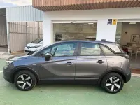 Usado Opel Crossland 83 CV (61 kW) 2021 Gris / plata SUV