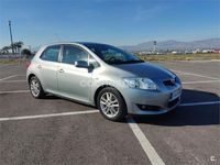 Usado Toyota Auris 90 CV (66 kW) 2009 Gris / plata Utilitario