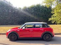 Usado Mini Cooper D 116 CV (85 kW) 2018 Rojo Utilitario
