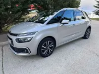 Usado Citroën C4 131 CV (96 kW) 2019 Beige Monovolumen