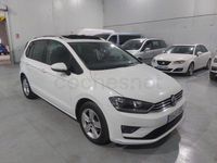 Usado VW Golf Sportsvan Advance 125 CV (91 kW) 2017 Blanco Monovolumen