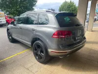 Second-hand VW Touareg 262 CP (192 kW) 2016 Gri SUV