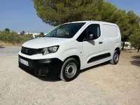 Usado Peugeot Partner S 102 CV (75 kW) 2022 Blanco Monovolumen