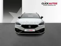 Usado Seat Leon FR 116 CV (85 kW) 2025 Blanco Familiar
