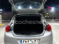 Usado Opel Astra Sportive 110 CV (80 kW) 2012 Gris / plata Berlina