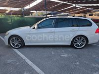 Usado BMW 320 177 CV (130 kW) 2009 Blanco Familiar