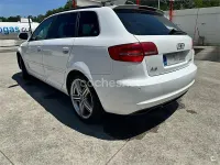 Usado Audi A3 Sportback Attraction 140 CV (102 kW) 2009 Blanco Utilitario