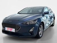 Usado Ford Focus Trend 125 CV (91 kW) 2019 Gris / plata Berlina