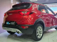 Usado Kia Stonic 84 CV (61 kW) 2023 Rojo SUV