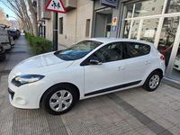 Usado Renault Mégane III 110 CV (80 kW) 2011 Blanco Utilitario