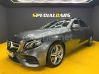 Usado Mercedes E300 306 CV (225 kW) 2019 Gris / plata Berlina