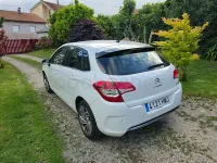 Usado Citroën C4 92 CV (67 kW) 2012 Blanco Berlina
