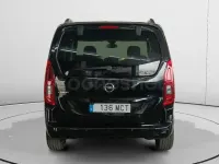 Usado Opel Combo Life Elegance 130 CV (95 kW) 2022 Negro Monovolumen