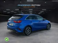 Usado Kia Ceed Style 101 CV (74 kW) 2023 Azul Utilitario