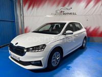 Nuevo Skoda Fabia Selection 95 CV (69 kW) 2025 Blanco Utilitario