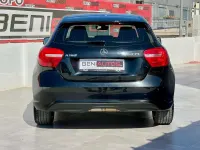 Usado Mercedes A160 2015 Negro Utilitario