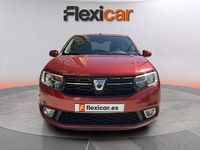 Usado Dacia Sandero Lauréate 90 CV (66 kW) 2017 Rojo Utilitario