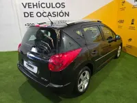 Usado Peugeot 207 Outdoor Outdoor 92 CV (67 kW) 2012 Negro Familiar