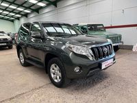 Usado Toyota Land Cruiser 177 CV (130 kW) 2017 Verde SUV