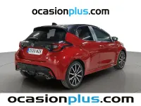 Usado Toyota Yaris Plus 130 CV (95 kW) 2025 Rojo Utilitario