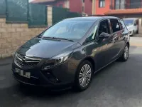 Usado Opel Zafira Selective 136 CV (100 kW) 2016 Gris Monovolumen