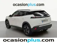 Usado Peugeot 2008 Allure 130 CV (95 kW) 2021 Blanco SUV
