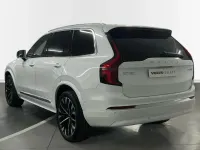 Usado Volvo XC90 Plus 250 CV (183 kW) 2025 Crystal white SUV