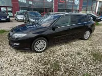 Käytetty Renault Laguna III GT 150 HP (110 kW) 2012 Musta Farmari