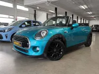 Usado Mini Cooper D 116 CV (85 kW) 2018 Azul Utilitario