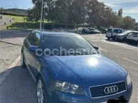 Usado Audi A3 Ambition 140 CV (102 kW) 2005 Azul Utilitario