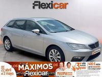 Usado Seat Leon Style 130 CV (95 kW) 2020 Gris Berlina