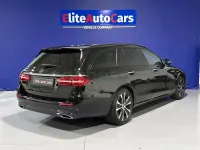 Usado Mercedes E300 306 CV (225 kW) 2022 Negro Familiar