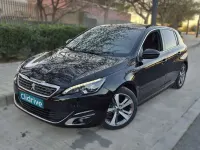 Usado Peugeot 308 SW GT-line 131 CV (96 kW) 2015 Negro Familiar