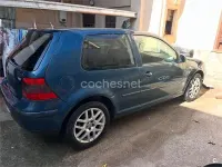 Usado VW Golf IV 100 CV (73 kW) 2003 Azul Berlina