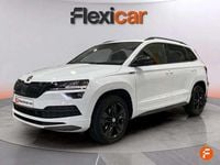 Usado Skoda Karoq SportLine 150 CV (110 kW) 2021 Blanco SUV